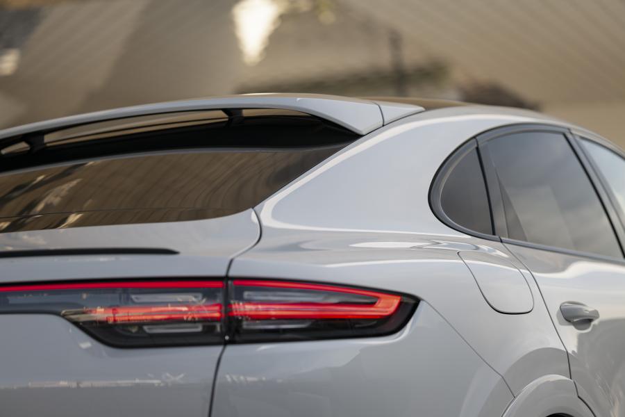 Детали экстерьера Porsche Cayenne E-Hybrid Coupe 2019 года  (WW) (фото 5 из 25)